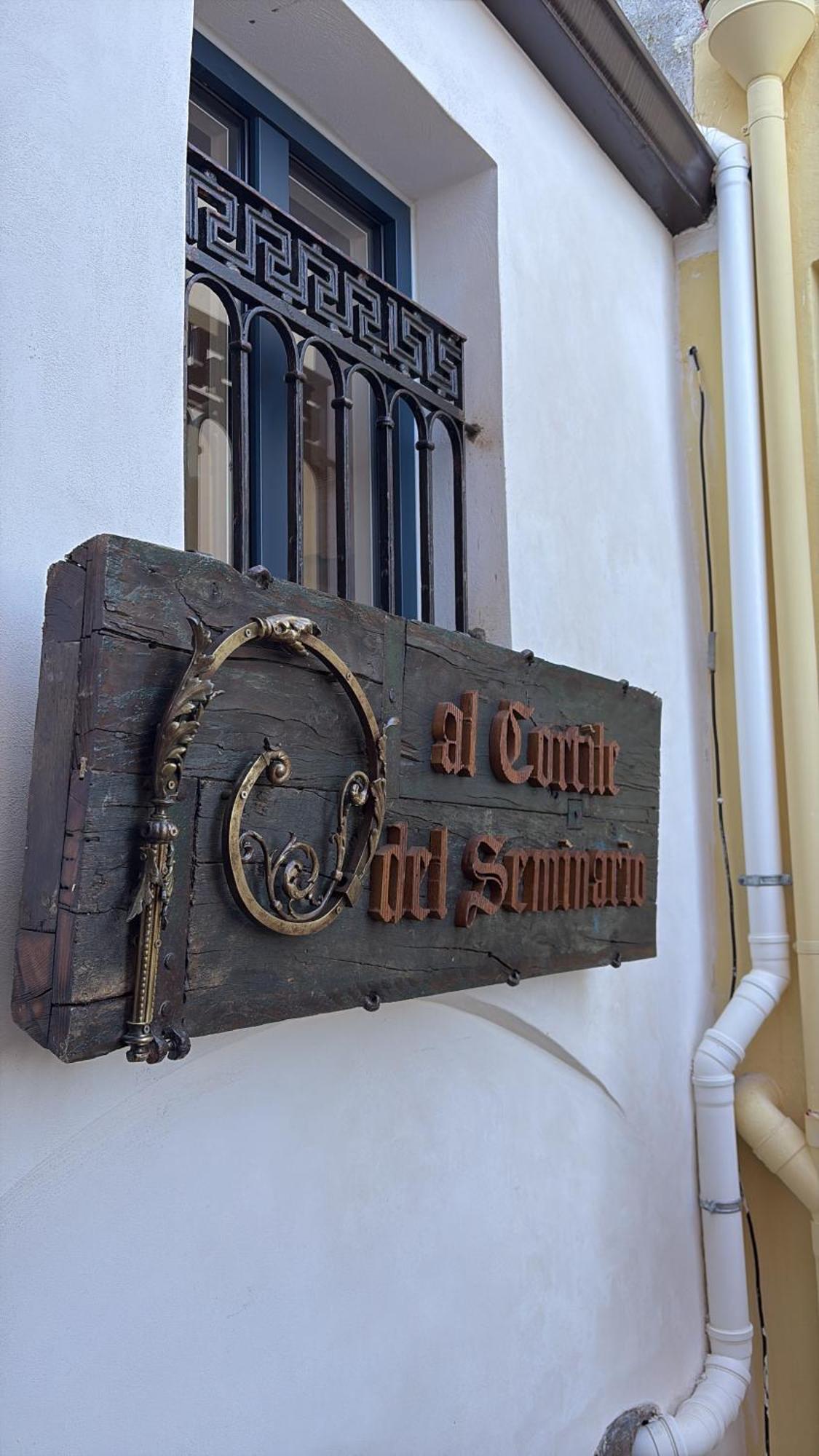 Al Cortile Del Seminario Appartement Cefalù Buitenkant foto